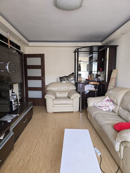 Dristor, Suraia, 2 gr. sanitare,